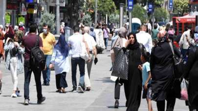 Bilim Kurulu üyesi: Türkiye'ye yeniden kısıtlama gelebilir