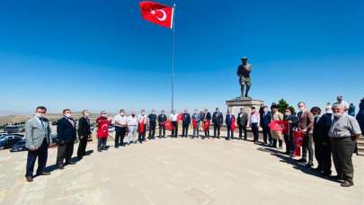 MHP'li Taytak, Afyon Kongrelerini Kocatepe'de taçlandırdı