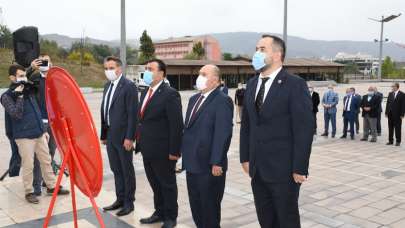 Karabük'te 19 Ekim Muhtarlar Günü düzenlenen törenle kutlandı