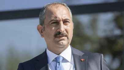 Adalet Bakanı Abdülhamit Gül'den Avrupa'da yükselen İslamofobiye tepki