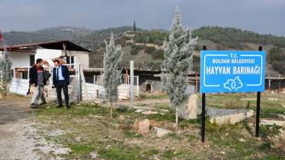 Buldan Belediyesi’nden sokağa uzanan sevgi eli