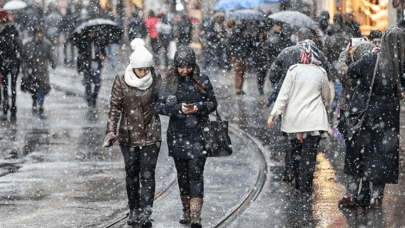 İstanbul'a karlı hava dalgası bu gece geliyor