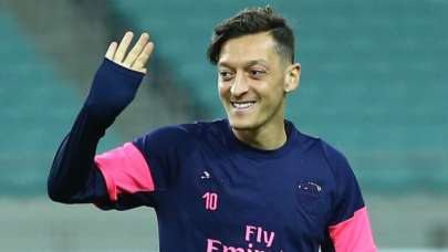 Mesut Özil'den Londra'ya veda