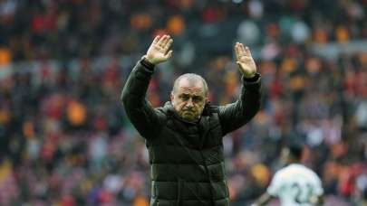 Derbi öncesi Terim'e müjde!