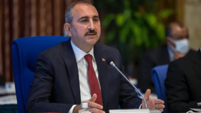 Bakan Gül: Adalet sadece mahkemelerin verdiği adalet değildir