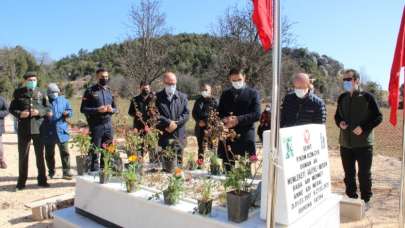 Silifke’li Şehit Osman Ak mezarı başında anıldı