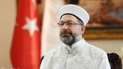 Diyanet İşleri Başkanı Erbaş Güney Kıbrıs'taki cami saldırısını kınadı