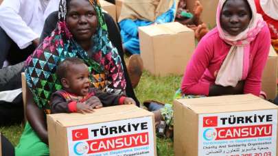 Cansuyu, Ugandalı muhtaçlara yardım elini uzattı