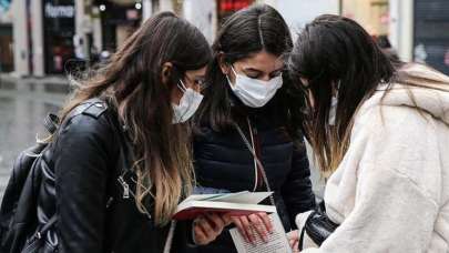 18 yaş altı otobüs ve minibüs yasağı kalktı mı? Çocuklar ve gençlere toplu taşıma yasak mı?