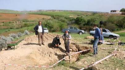 Adıyaman’da 1500 yıl öncesine ait 7 insan iskeleti bulundu