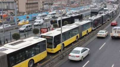 Tam kapanmada otobüs, metrobüs, metro çalışıyor mu? İşte Metro, metrobüs, Marmaray çalışma saatleri