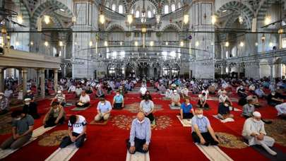 Trabzon, Balıkesir, Erzurum, Konya ve Samsun'da bayram namazı kaçta? il il bayram namazı saatleri