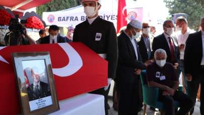 Şehit Uzman Çavuş Samet Şeker, son yolculuğuna uğurlandı