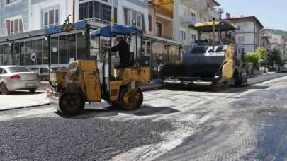 Kütahya'da cadde ve sokaklar yenileniyor