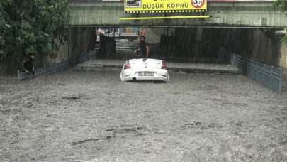 İstanbul'da sağanak etkili oluyor