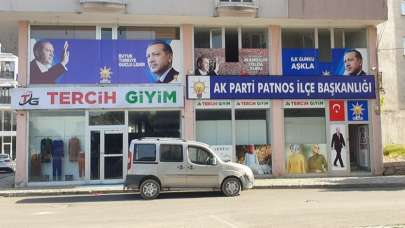 Ağrı'da, AK Parti İlçe Başkanlığı binasına saldırı girişimi