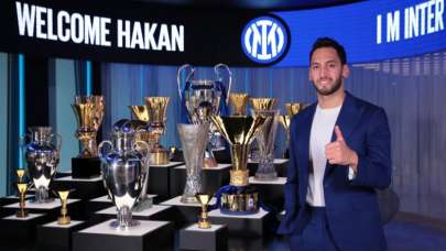 Hakan Çalhanoğlu Inter'de