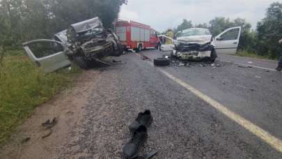 Bursa'da trafik kazası! Ölü ve yaralılar var