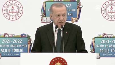 Cumhurbaşkanı Erdoğan: Yüz yüze eğitimi devam ettirmekte kararlıyız