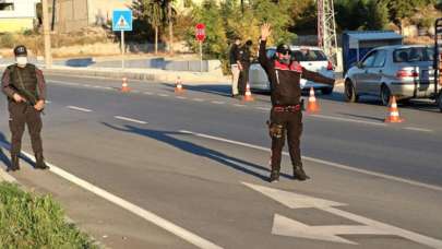 Türkiye genelinde aranan 1111 kişi yakalandı