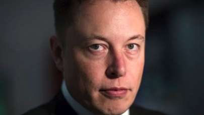 O milyarder, Musk'la atıştı!