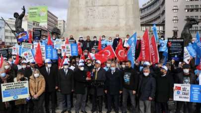 Türk Eğitim-Sen'den 'Öğretmenlik Meslek Kanunu' hakkında tüm illerde eylem