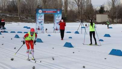 2022 Pekin Kış Olimpiyatları'nda Türkiye'yi 7 sporcu temsil edecek