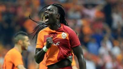 Bafetimbi Gomis Galatasaray'a dönüyor