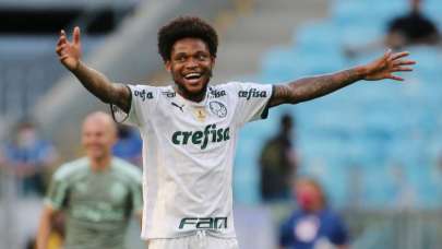 Antalyaspor, Luiz Adriano'yu resmen açıkladı