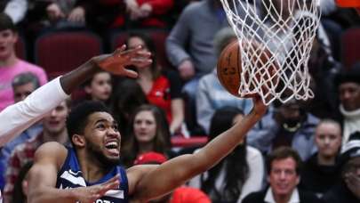 Towns, Minnesota'ya galibiyeti getirdi