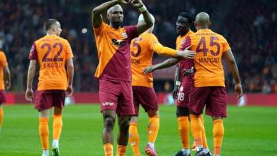 Galatasaray ilk yarıda bulduğu gollerle kazandı