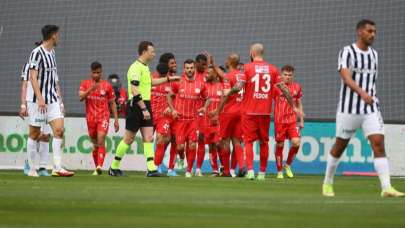 Antalyaspor deplasmanda Altay'ı 2-1 yendi