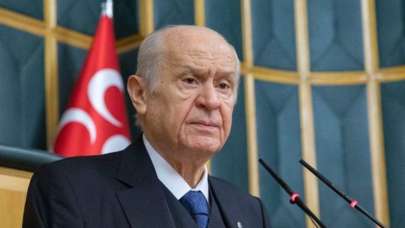 MHP lideri Devlet Bahçeli: Depremden etkilenen illerimizi tek tek ziyaret edeceğim