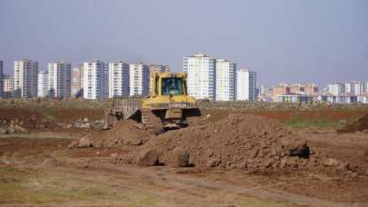 Depremde yıkılan binaların molozlarına 'asbest' önlemi