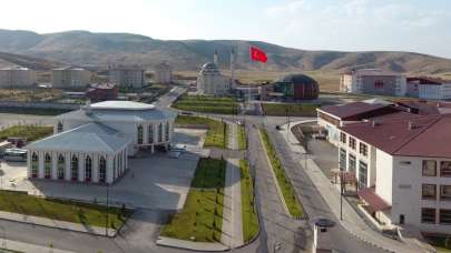 Bitlis Eren Üniversitesi 4/B Sözleşmeli Personel alıyor