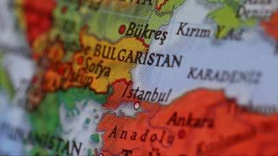 Komşu Bulgaristan sandık yarın başına gidiyor