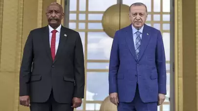 Cumhurbaşkanı Erdoğan'dan Sudan diplomasisi: Müzakerelere ev sahipliği yapmaya hazırız