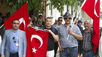 İtalya'da Türk seçmenler, 14 Mayıs seçimleri için sandıklara koştu