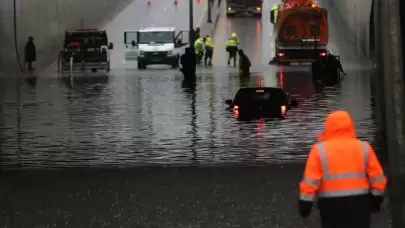 Meteoroloji ve Valilik uyardı! Ankara'da sağanak yağmur durmuyor