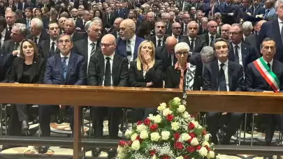 Bakan Fidan, Berlusconi için düzenlenen cenaze törenine katıldı