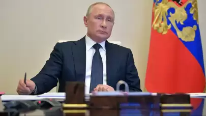 Putin: Ukrayna'nın Batılı müttefikleri, son Ukraynalıya kadar Rusya ile savaşmaya karar vermiş