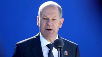 Scholz, İsveç ile Türkiye'nin NATO üyeliği konusunda anlaşmasından memnun