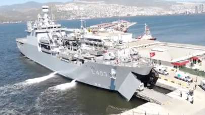 TCG Sancaktar ve TCG Bayraktar selden etkilenen Libya'ya ulaştı