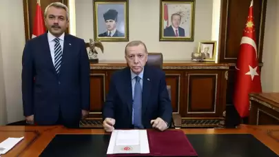 Cumhurbaşkanı Erdoğan Rize Valiliğini ziyaret etti