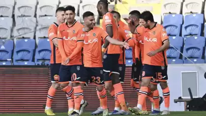 Başakşehir, Hatayspor karşısında 3 puana uzandı!