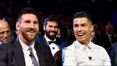 Messi ve Ronaldo karşı karşıya gelecek!