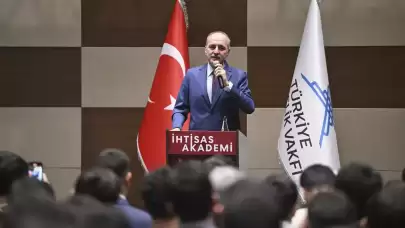 TBMM Başkanı Kurtulmuş'tan çok sert ''Gazze'' tepkisi: Bebekler bağıra bağıra can verdi... Nerede insanlık?