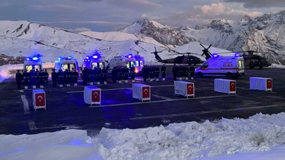 Pençe-Kilit şehitleri, Hakkari'deki törenin ardından memleketlerine uğurlandı