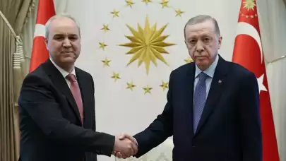 Büyükelçilerden Cumhurbaşkanı Erdoğan'a güven mektubu