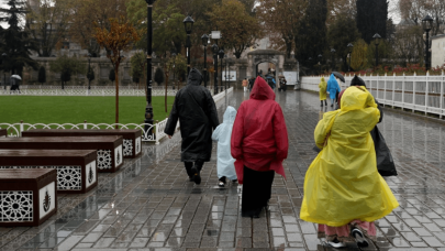 Soğuk ve yağışlı hava kapıda: Sıcaklıklar aniden düşecek